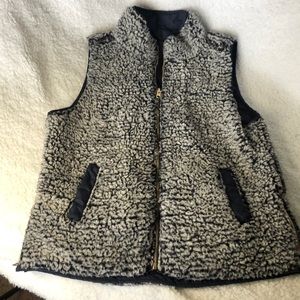 Reversible fleece be at